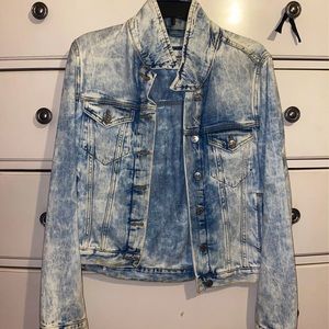 Forever 21 Los Angeles Acid Wash Denim Jacket